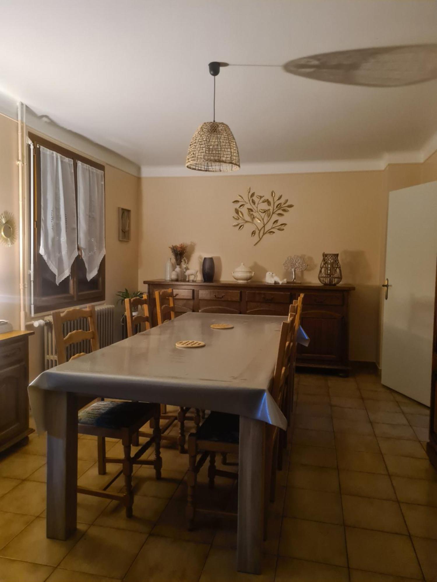 gite du luat Vert-en-Drouais Extérieur photo